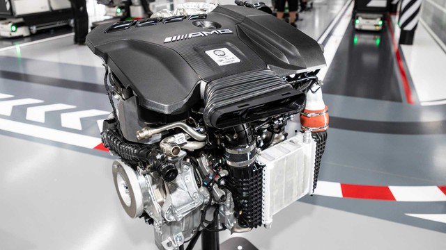 Mercedes-AMG tung động cơ 4 xy-lanh mạnh nhất lịch sử, sẽ lắp trên A-Class, CLA và GLB - Ảnh 1. Mercedes-AMG tung động cơ 4 xy-lanh mạnh nhất lịch sử, sẽ lắp trên A-Class, CLA và GLB - Ảnh 1.