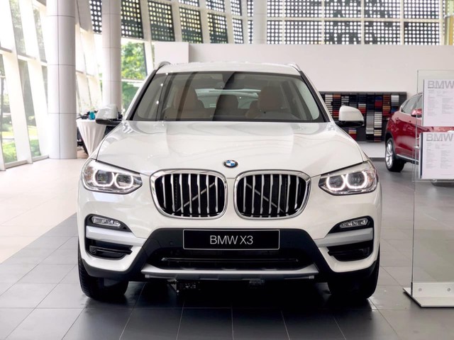 BMW X3 2019 về đại lý, giá dự kiến cao nhất gần 2,9 tỷ đồng - Ảnh 1.
