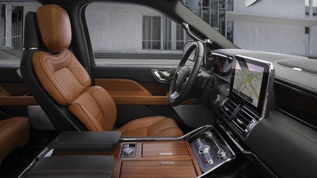 Lincoln Navigator 2020 ra mắt: Nâng cấp đối trọng của Cadillac Escalade - Ảnh 2. Lincoln Navigator 2020 ra mắt: Nâng cấp đối trọng của Cadillac Escalade - Ảnh 2.