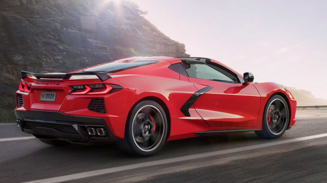 Fan Ferrari nói gì về Chevrolet Corvette C8?