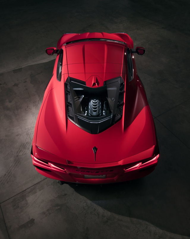 Ra mắt Chevrolet Corvette C8 2020: Khi GM đặt rocket vào giữa xe, ngắm thẳng tới Ferrari - Ảnh 4.