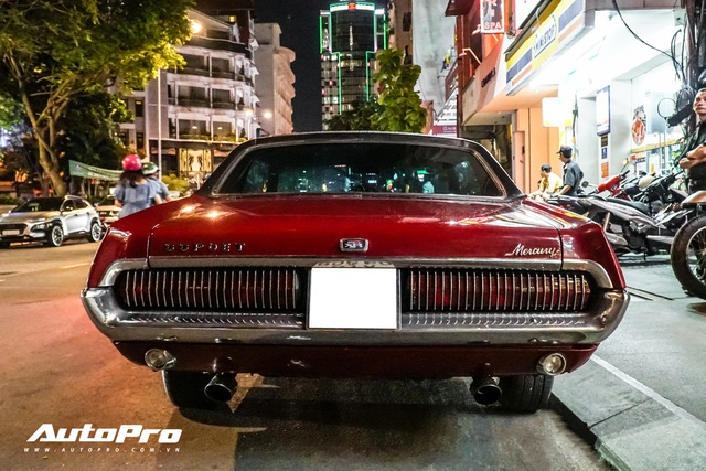 Bắt gặp xe cổ tiền tỷ mới nhất của rapper Binz tại Sài Gòn - Ảnh 2.