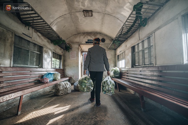 8 giờ trên chuyến tàu kỳ lạ nhất Việt Nam: Rời ga mà không có một hành khách nào - Ảnh 14.