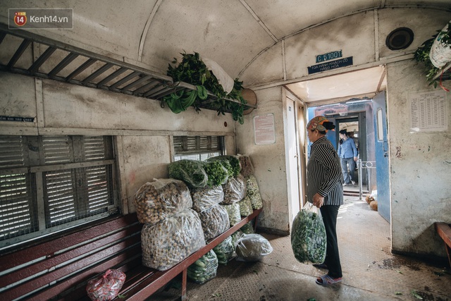 8 giờ trên chuyến tàu kỳ lạ nhất Việt Nam: Rời ga mà không có một hành khách nào - Ảnh 19.