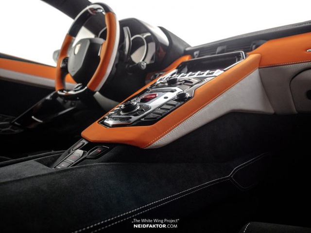 Lamborghini Aventador độ nội thất khủng, chi phí ngang một chiếc Land Rover Discovery Sport 2019 - Ảnh 5.