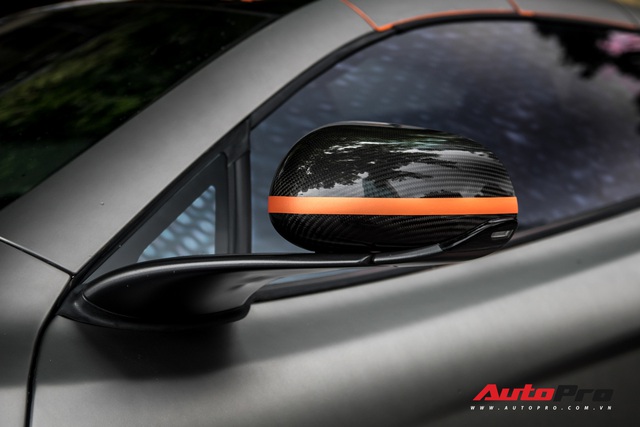 Vừa thay áo mới, McLaren 650S Spider của đại gia Bến Tre đã lên decal phong cách xe đua nhưng có 2 chi tiết đáng chú ý hơn cả - Ảnh 6. Vừa thay áo mới, McLaren 650S Spider của đại gia Bến Tre đã lên decal phong cách xe đua nhưng có 2 chi tiết đáng chú ý hơn cả - Ảnh 6.