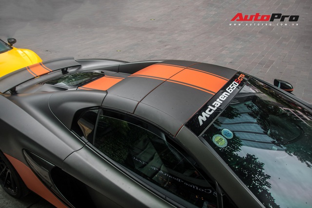 Vừa thay áo mới, McLaren 650S Spider của đại gia Bến Tre đã lên decal phong cách xe đua nhưng có 2 chi tiết đáng chú ý hơn cả - Ảnh 16. Vừa thay áo mới, McLaren 650S Spider của đại gia Bến Tre đã lên decal phong cách xe đua nhưng có 2 chi tiết đáng chú ý hơn cả - Ảnh 16.