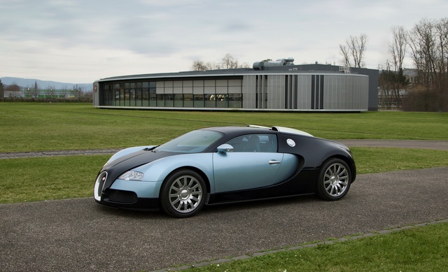 Xe co Bugatti nhu EB110 hay Veyron dang tang gia chong mat chinh vi the mua Bugatti chua bao gio so lo