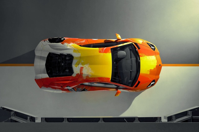 Lamborghini tẩy trắng Aventador S rồi để nghệ sỹ 19 tuổi tự phối màu và cái kết đầy bất ngờ - Ảnh 4.