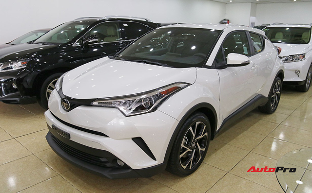 Thích xe Toyota nhập Mỹ, đại gia Việt vẫn chịu giá đắt gấp đôi đối thủ, vung tiền tỷ sở hữu hàng độc - Ảnh 2.