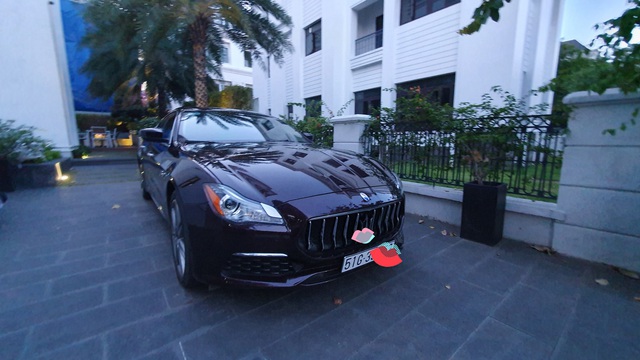 Chủ nhân rao bán Maserati Quattroporte GranLusso mới chạy 8.000 km với giá hơn 6 tỷ đồng - Ảnh 1.