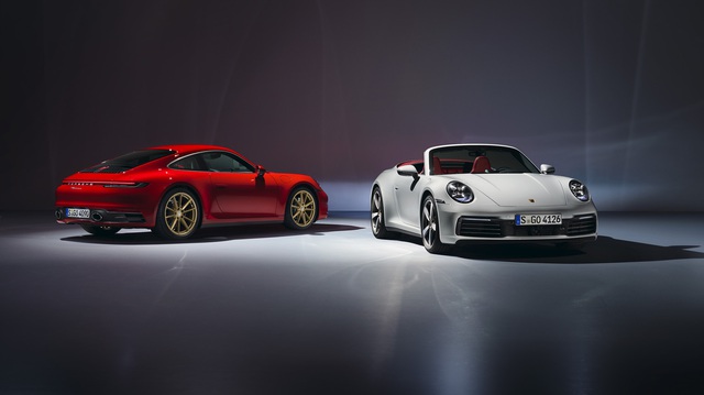 Porsche 911 Carrera Coupe và Cabriolet thế hệ mới có giá từ gần 7 tỷ đồng tại Việt Nam