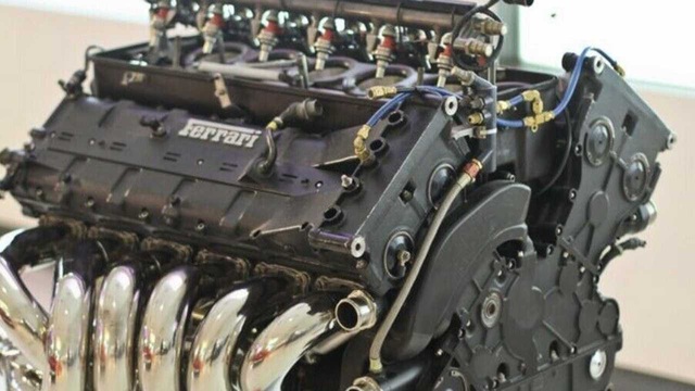 Bạn sẵn sàng trả giá bao nhiêu cho động cơ F1 V12 của Ferrari?