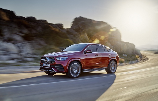 Nội thất Mercedes-Benz GLE facelift lộ diện, hé lộ chi tiết hoàn toàn mới - Ảnh 1.