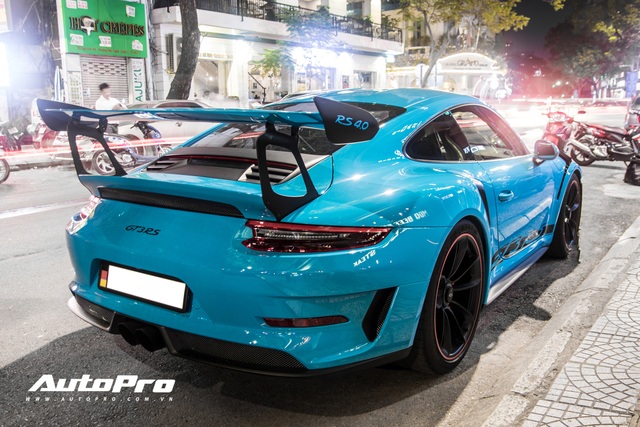 Đại gia Việt tậu pô hàng hiệu cho Porsche 911 GT3 RS Miami Blue độc nhất Việt Nam - Ảnh 9.