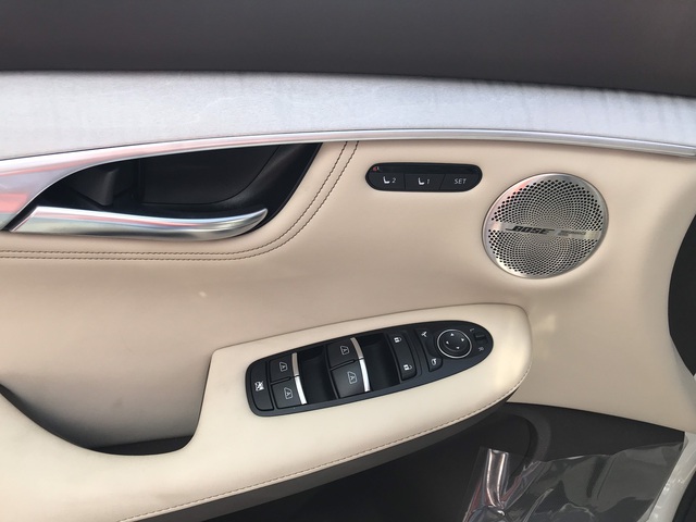 SUV nhà giàu Infiniti QX50 giá 2,45 tỷ đồng đầu tiên về Việt Nam - lời thách đấu tới Mercedes-Benz GLC và BMW X3 - Ảnh 15. SUV nhà giàu Infiniti QX50 giá 2,45 tỷ đồng đầu tiên về Việt Nam - lời thách đấu tới Mercedes-Benz GLC và BMW X3 - Ảnh 15.