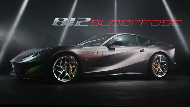 Thách đố fan Ferrari: Đâu là 2 'siêu ngựa' đang bán chạy nhất?