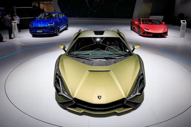 Chiêm ngưỡng Lamborghini Sián ngoài đời thực: Đẹp mê mẩn! - Ảnh 1.