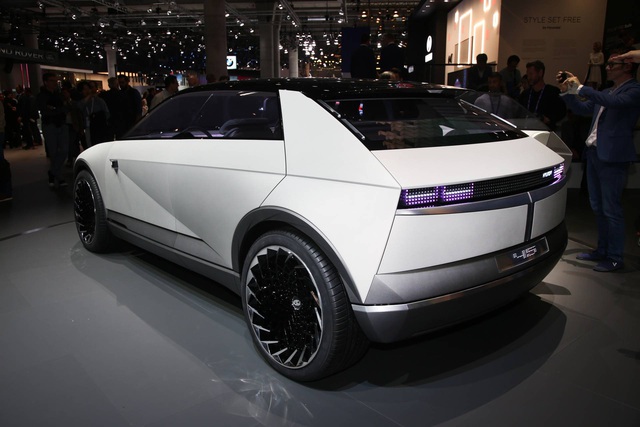 Hyundai 45 Concept: Lấy cảm hứng từ quá khứ tạo nền tảng cho tương lai - Ảnh 3. Hyundai 45 Concept: Lấy cảm hứng từ quá khứ tạo nền tảng cho tương lai - Ảnh 3.