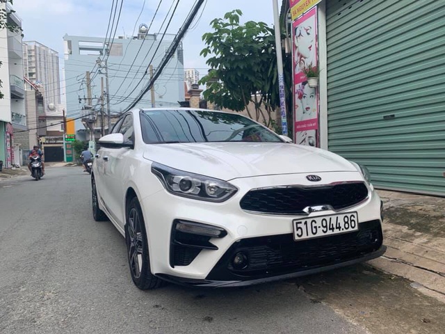 Mới chạy 7.000 km, chiếc Kia Cerato đời 2019 được rao với giá bán 650 triệu đồng - cao hơn cả xe mới - Ảnh 1. Mới chạy 7.000 km, chiếc Kia Cerato đời 2019 được rao với giá bán 650 triệu đồng - cao hơn cả xe mới - Ảnh 1.