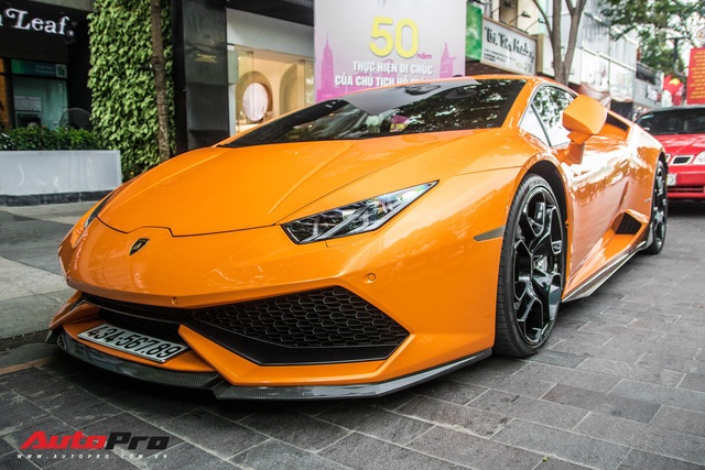 Đại gia may mặc Đà Nẵng bán Lamborghini Huracan “san bằng tất cả” vào Sài Gòn - Ảnh 7.