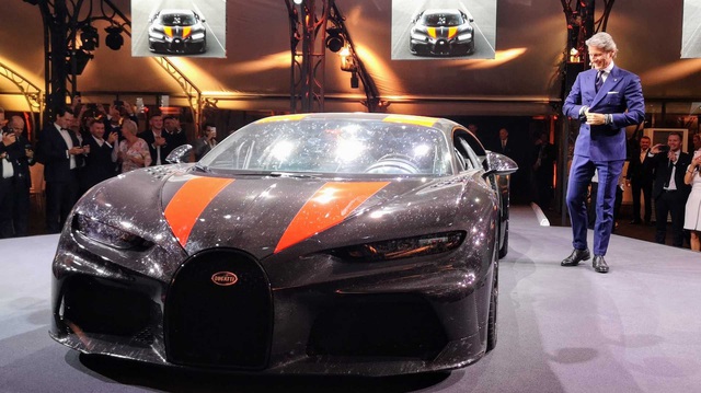 Siêu xe Bugatti có tốc độ khủng khiếp gần 500 km/h là Chiron Super Sport 300+