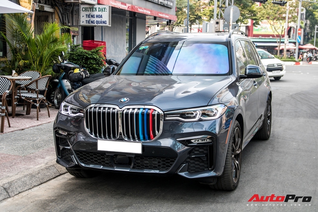 BMW X7 đầu tiên ra phố Sài Gòn với chi tiết cản trước gây chú ý - Ảnh 8.