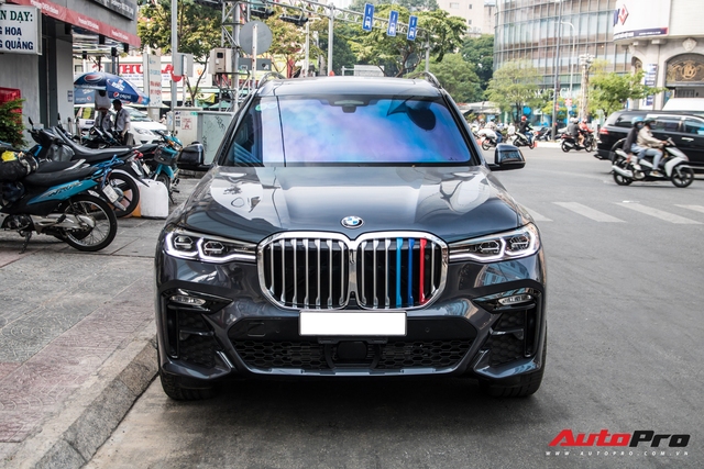 BMW X7 đầu tiên ra phố Sài Gòn với chi tiết cản trước gây chú ý - Ảnh 9.