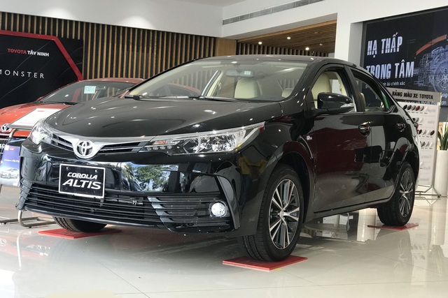 Toyota Corolla Altis và 3 kịch bản lớn tại Việt Nam trước sự vượt mặt của Mazda3 và Kia Cerato - Ảnh 3. Toyota Corolla Altis và 3 kịch bản lớn tại Việt Nam trước sự vượt mặt của Mazda3 và Kia Cerato - Ảnh 3.