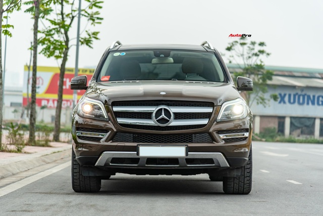Cần xe nhỏ đi Tết, chủ xe bán lại khủng long Mercedes-Benz GL giá rẻ kèm quảng cáo: Không cần quá lo về nhiên liệu - Ảnh 4.