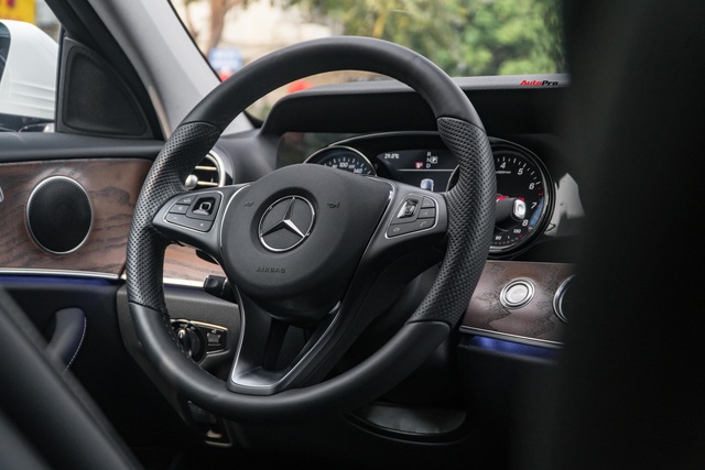 Bán Mercedes-Benz E 200 sau 3 năm giữ gìn, nữ chủ xe than thở: Thiệt hại cả nửa tỉ đồng - Ảnh 5.
