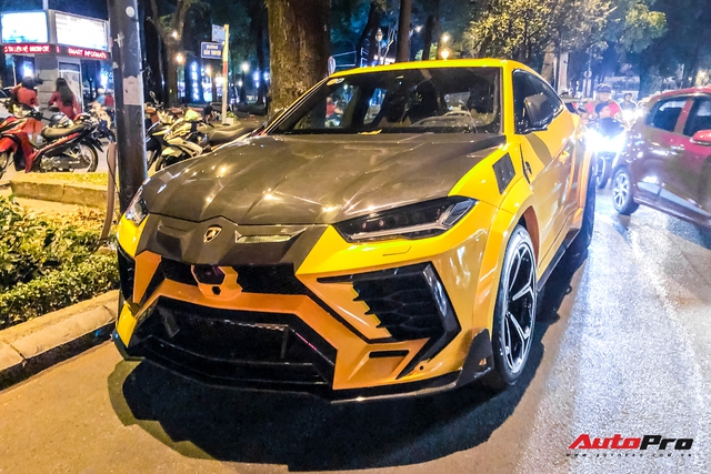 Lamborghini Urus độ khủng hơn chiếc của đại gia Minh nhựa xuất hiện trên phố Sài Gòn ngày đầu năm mới - Ảnh 5.
