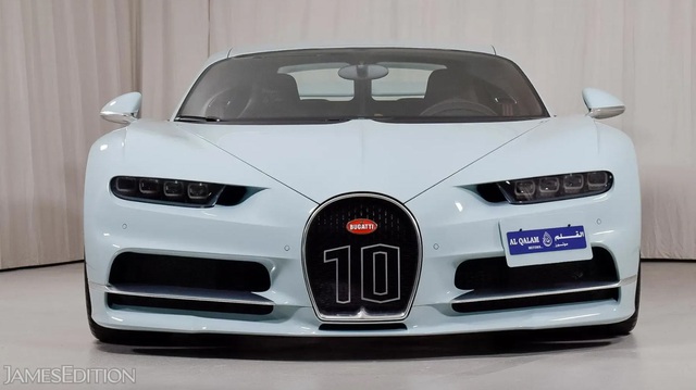 Bugatti Chiron chạy 600km nhưng được 'mông má' kỳ công, rao bán gấp rưỡi, lên tới 3,95 triệu USD