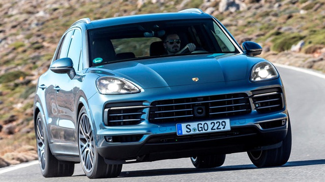 Porsche Cayenne - Từ con ghẻ thành chủ lực doanh số, lật đổ Macan