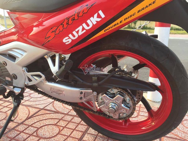 Suzuki Akira cổ độ xì-po Satria giá trăm triệu của thầy giáo Vĩnh Long - Ảnh 3.