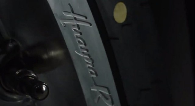 Pagani đang làm Huayra R siêu khủng với động cơ V12 hút khí tự nhiên - Ảnh 2.
