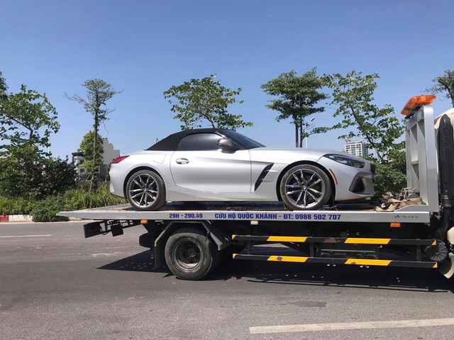 Bắt gặp BMW Z4 thế hệ mới đầu tiên về Việt Nam, giá bán và trang bị là điều khác biệt - Ảnh 1.