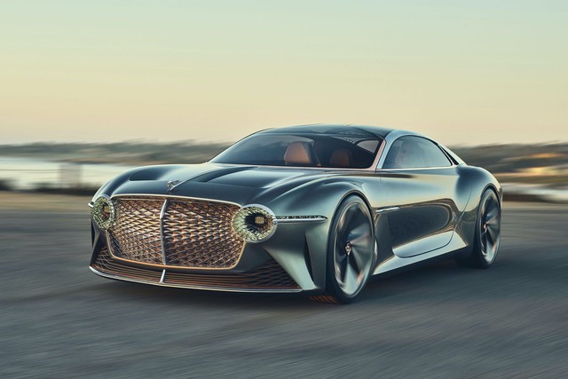 Chủ tịch Bentley tiết lộ danh tính xe điện đầu tiên: Siêu sedan, thiết kế đậm chất concept - Ảnh 1.