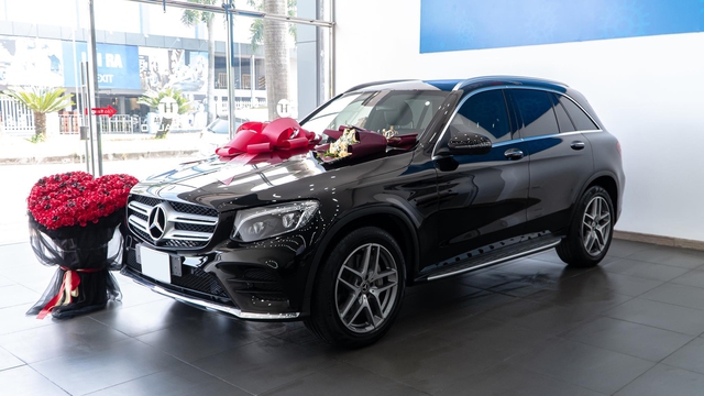 Nữ sinh 2001 tậu Mercedes-Benz GLC 300, cư dân mạng trầm trồ ghen tị: Đã xinh còn đi xe đẹp - Ảnh 4.