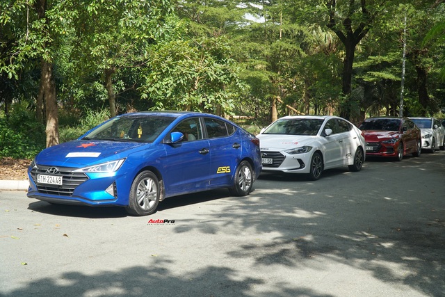 Hơn 100 xe Hyundai tụ tập tại Sài Gòn: Nhiều xe độ lạ mắt, có xe mạ vàng thật, màu sắc gây chú ý - Ảnh 8.