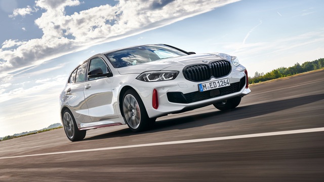 Ra mắt BMW 128ti: Xe sang 'hạ mình' đấu Honda Civic và Ford Focus