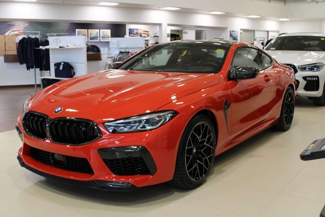 BMW 8-Series chính hãng liên tục chào hàng đại gia Việt với giá gần 6,8 tỷ đồng: Xe chơi hạng sang, bản hiệu suất cao mạnh ngang siêu xe - Ảnh 1.