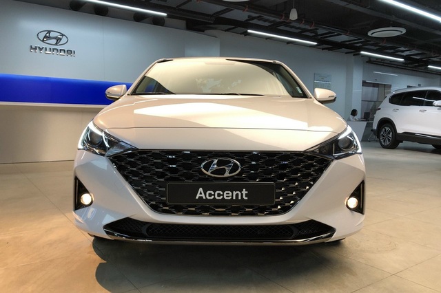 Chưa ra mắt, Hyundai Accent 2021 loạn giá tại đại lý, có bia kèm lạc, đã có xe được giao sớm - Ảnh 1.