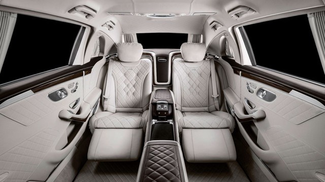 Thêm biệt thự di động Mercedes-Maybach S 650 Pullman về Việt Nam với ngoại hình dễ gây nhầm lẫn - Ảnh 5.