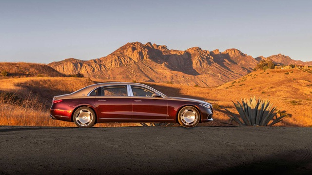 Ra mắt Mercedes-Maybach S-Class 2021: Đẹp mỹ miều, có chi tiết hệt Rolls-Royce, xứng danh xe Chủ tịch