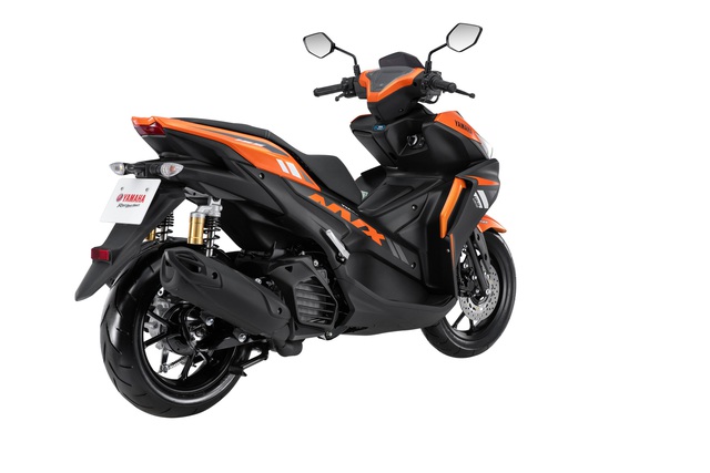 Đấu Honda Air Blade, Yamaha NVX 2021 ra mắt tại Việt Nam với giá bán 53 triệu đồng - Ảnh 6.