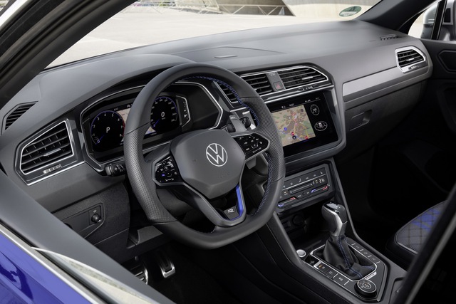 Ra mắt Volkswagen Tiguan R: Nhanh hơn cả Porsche Cayenne Turbo S đời đầu - Ảnh 6.