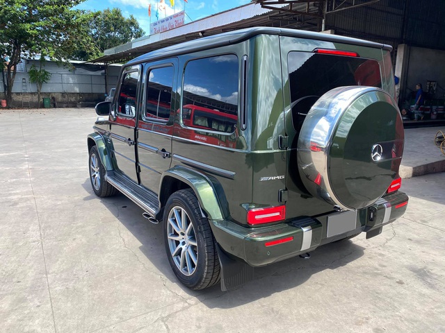 Sau Lamborghini Aventador Roadster, dân chơi Bình Phước tậu về Mercedes-AMG G 63 màu hiếm giá hơn 10 tỷ đồng - Ảnh 1. Sau Lamborghini Aventador Roadster, dân chơi Bình Phước tậu về Mercedes-AMG G 63 màu hiếm giá hơn 10 tỷ đồng - Ảnh 1.