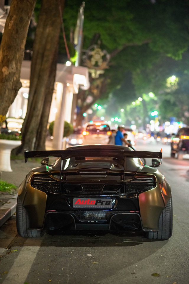 Tìm chủ mới, McLaren 650S Spider độ Liberty Walk thứ hai Việt Nam đổi màu cực lạ - Ảnh 7.