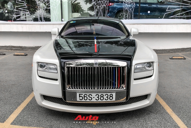 Rolls-Royce Ghost của Minh nhựa đổi màu độc đáo, phong cách hai tông màu mới là điểm nhấn - Ảnh 8.